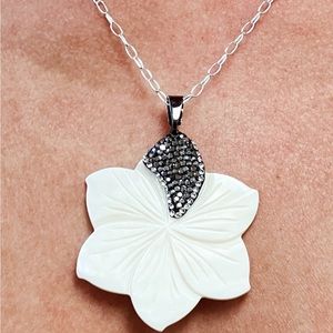 Necklace with lotus flower pendant